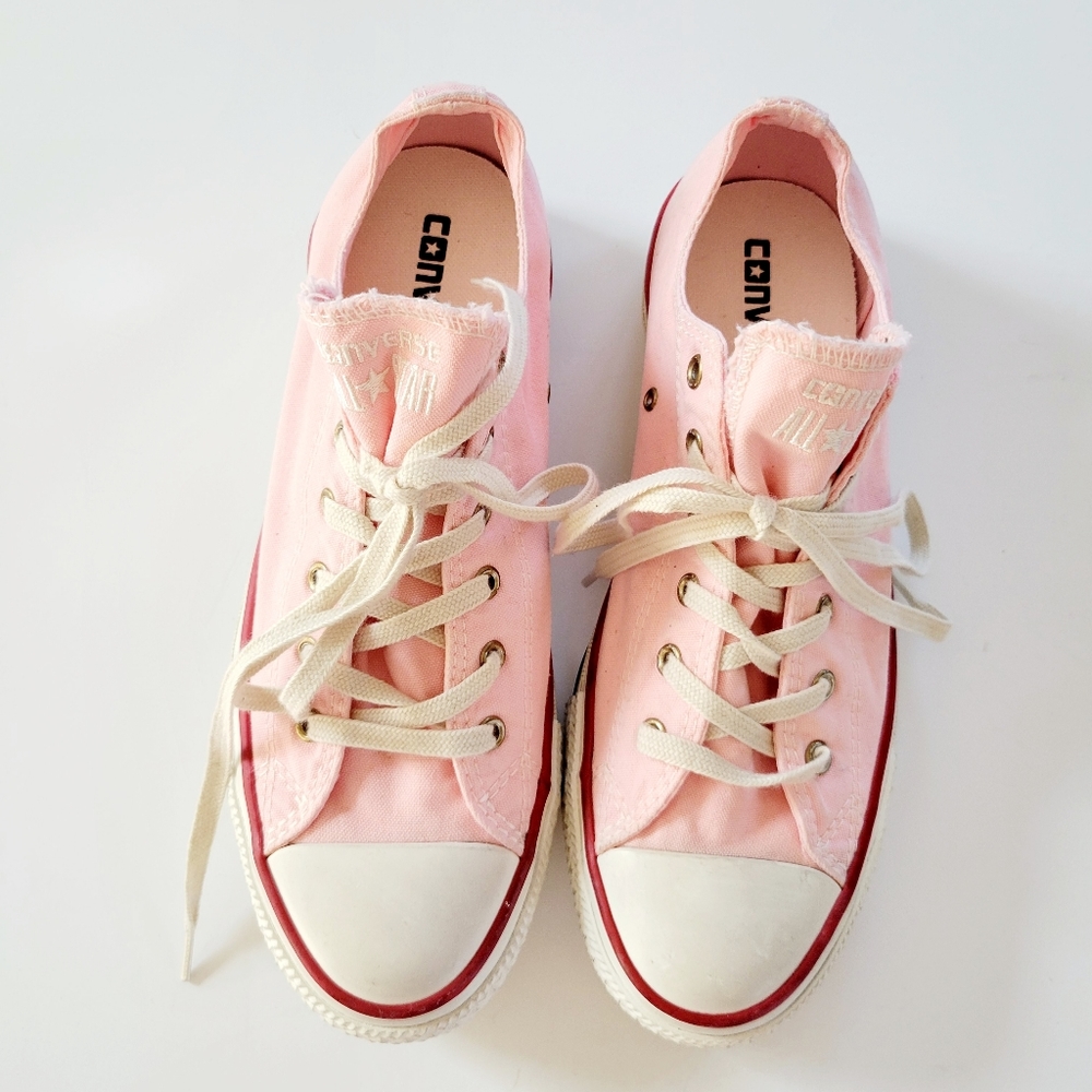 New Light Pink Converse